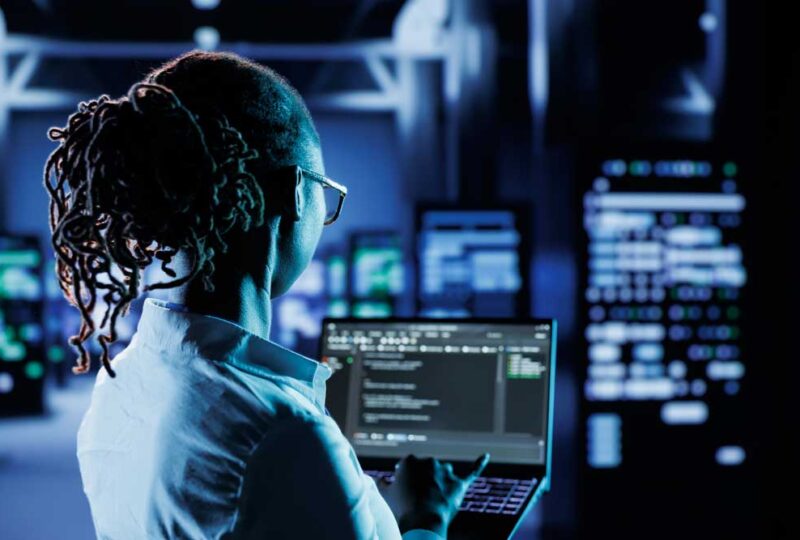 Cybersecurity in the Age of AI What IT Professionals Need to Know